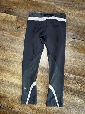 Lululemon Capri Leggings